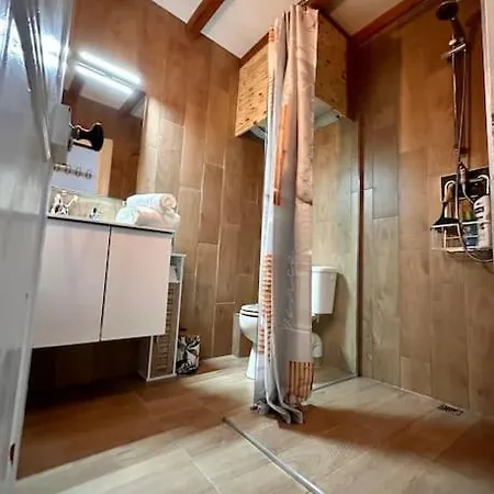 Pont Achard #2-t1bis-mezzanine -5mngare- *