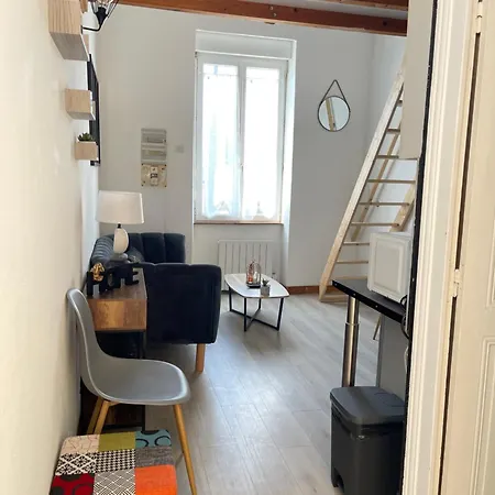 Pont Achard #2-t1bis-mezzanine -5mngare- Apartment