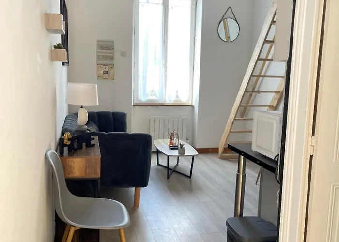 Pont Achard #2-t1bis-mezzanine -5mngare- Apartment